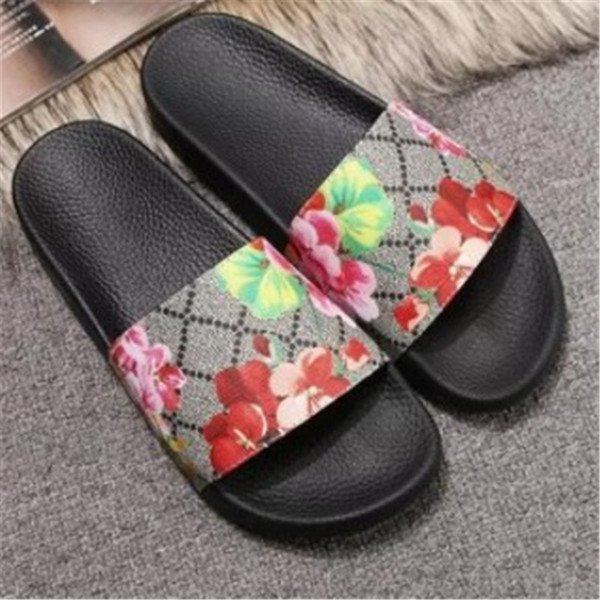 Designer Shoes Men Women Sandals Wide Flat Slipper with Thick Sandals Slipper Mens Womens Slipper Designer Shoes Flip Flops Slide 35-46 Hot