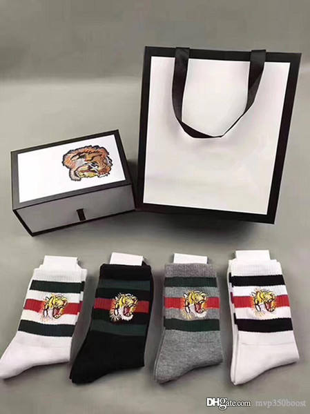 New 4pairs Embroidery tiger head Socks Antibacterial Deodorant Cotton Fashion Unisex Socks 2white 1black 1grey Sport designer Socks