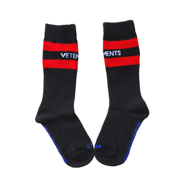 Fashion VETEMENTS stockings off Black White vetements sport Socks Hip Hop Style Socks Letter Athletes stocking fear god