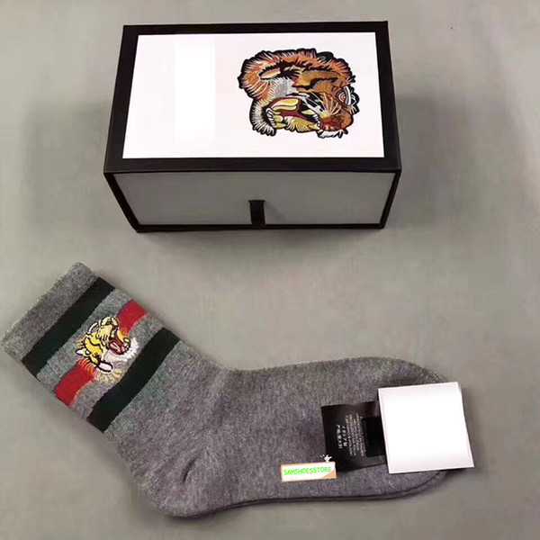 Fashion high quality 4 color four pairs ace tiger head embroidered designer Sneaker Sock Antibacterial Deodorant Cotton luxury brand Socks