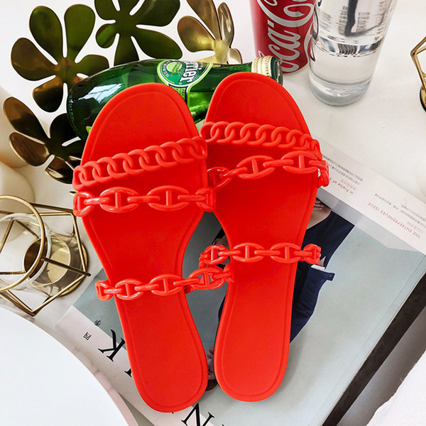 pig nose slippers woman 2019 new flat bottomed fashion weaving chain drag jelly PVC slippers lady