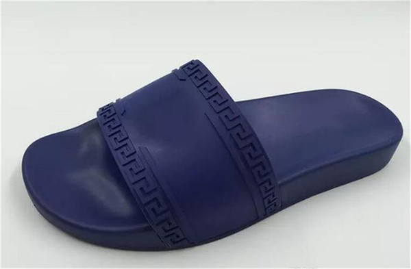 2019 Palazzo Medusa Pool Slides With Embossed Medusa Head Rubberised Slip-On Rubber Pvc Sandals Slippers Slippers 56Versace