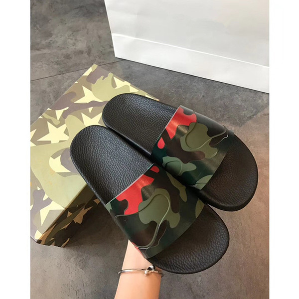 2018 Men's Slippers Woman Men's Luxury Vacuum Foam Rubber Shoes Shoes Luxury Designer Men's Shoes Camo Slippers Size 35-45