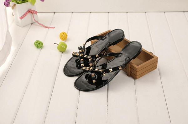 Factory outlets New Woman Summer Sandals Rivets big bowknot Flip Flops Beach Sandalias Femininas Flat Jelly Designers Sandals