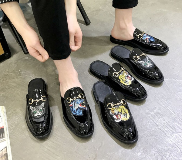 Women Slippers Mules Flats Suede mule shoes Designer Fashion Genuine Leather Loafers Men Shoes Metal Chain Ladies Casual