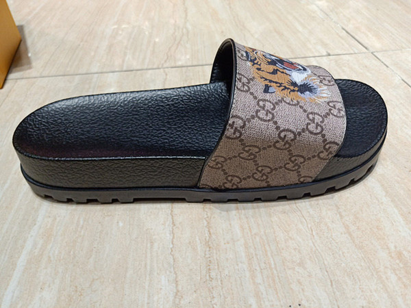 2019 tiger slip-on patterned rubber sandals with gear soles for casual fashion beach slippers bottom of the thick non-slip GG slippers #6685