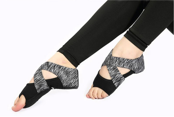 Hot Sale-Bandage aerial yoga socks fashion skid prevention professional fitness five fingers adult exposed adult yoga shoes