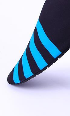 Hot Sale-le Sports Shoes Men and Women Surf Aqua Beach Water Shoes Yoga Swim Diving socks beach soft shoe