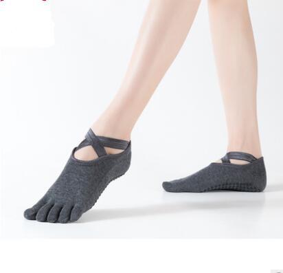 Hot Sale-Yoga socks dance bipedal sports five fingers socks professional anti-skid yoga socks five toes cross free size