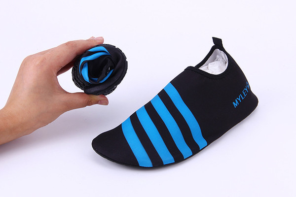 Hotsale summer outdoor Elastic and comfortable Sports Shoes Men and Women Surf Aqua Beach Water Shoes Yoga Swim Diving socks beach soft shoe