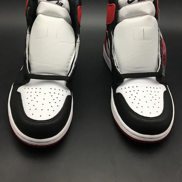 Air 1 High OG Black Toe 555088-125 1s I Men Basketball Sports Shoes Sneakers Top Quality Trainers With Original Box