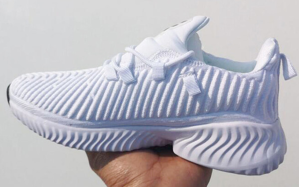 2019New Arrive Alphabounce Beyond Boots 330 Men Women Running Casual Shoes Alpha Bounce Hpc Ams 3M Sports Trainer Jogging Sneakers