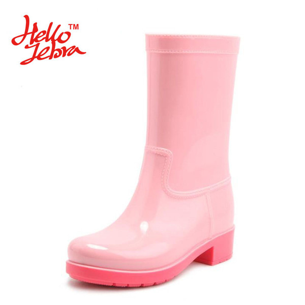 Women Fashion Rain Boots Ladies Solid Candy Color Slip On Rubber Flat Heels Waterproof Charm Rainboots 2016 New Fashion Design Candy Solid