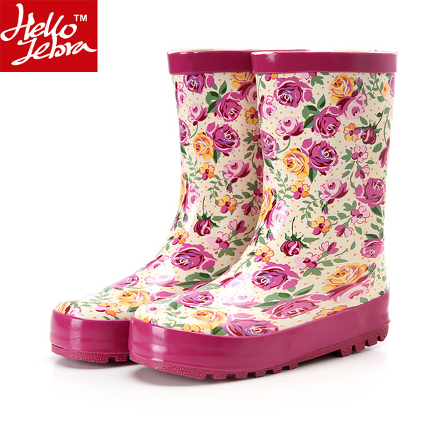 RainBoots Women Fashion Hot sale 2016 Adult New Shoes Boots for Rainy Days Rubber Waterproof Women Rain Boots Pink Flowers Boots Rose Flower