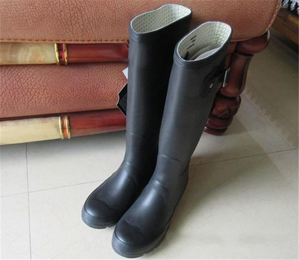 Women RAINBOOTS Fashion Knee High Boots Rubber Waterproof Wellington Matte Gloss Tall Rain Boots Water Shoes Outdoor Snow Boot