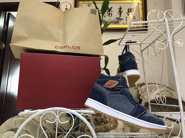 Original Box NEW Jiont Limited 1 Blue Denim X Jeans Sports Basketball Shoes for Best quality Men 1s I Casual Athletic Sneakers US 7-13