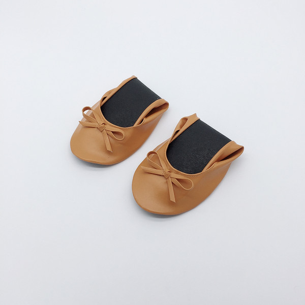 Hot sale Fashion cheap foldable ballet shoes in pouch made in China