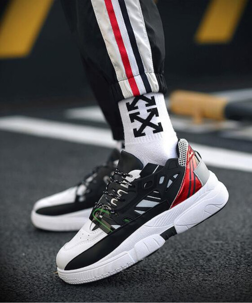 Men's spring 2019 new Korean version of the trend of sports shoes wild super men's shoes