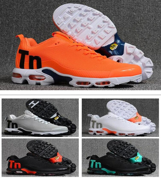 2018 New tn Caushion Mercurial Plus Tn Ultra SE Black White Orange Sports Shoes High quality Chaussures Women Mens Roller Shoes