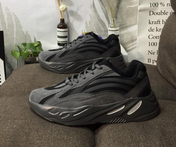 Kanye West 700 Wave Runner Sports Shoes For Mens 700 Static Dark Sports Sneakers Black Grey Luxury Designer Shoes Size 40-44