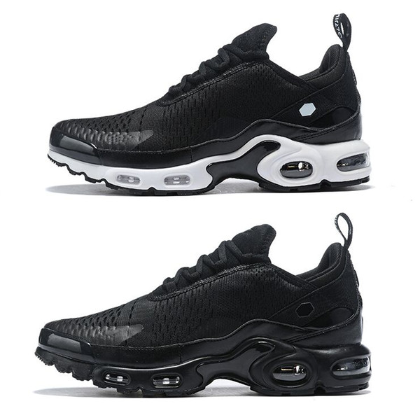 Chaussures Tn Plus Triple Black White Men Running Shoes Tns Trainers Sports Designer Sneakers Size Us 7-12