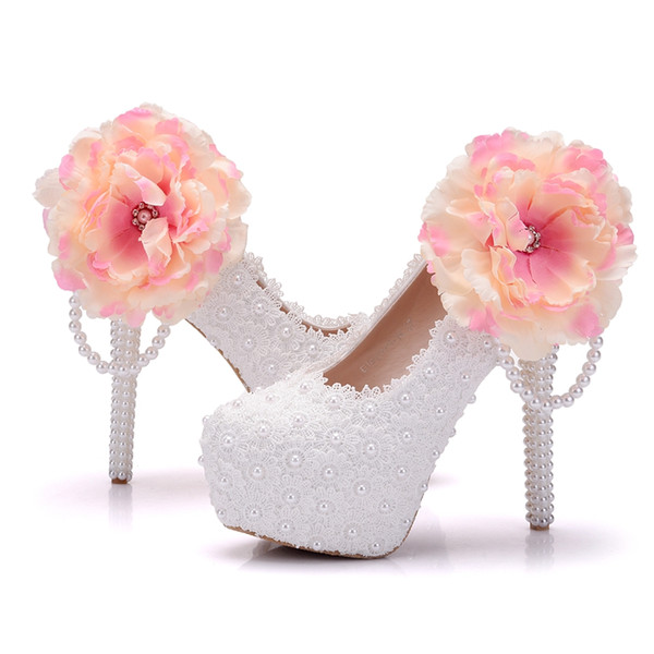 Crystal Queen Big Flowers White Lace Women Wedding Shoes High Heel Platform Pumps Sexy Slip ON Bridal Shoes White Part