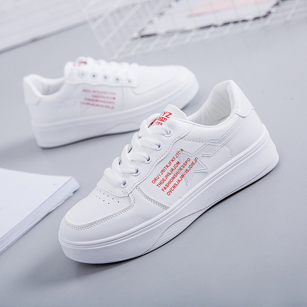 2019 Four Seasons Shoes Thick sole Flat shoes Sports running and leisure women shoes Ventilation White Leather Lace-Up Non-slip soft sole Q8