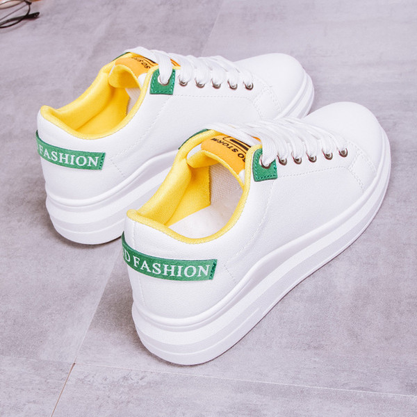 2019 Four Seasons Shoes Thick sole Flat shoes Sports leisure women shoes Ventilation White Leather Lace-Up Non-slip soft sole Z0