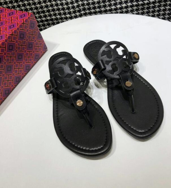 New Fashion Women's flats casual sandals 2019 Leather beach shoes Ladies flip-flops slippers Good quality woman Peep Toe sandals