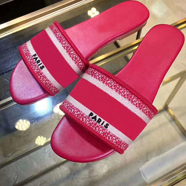 2019 Top Letter Women Sandals with Correct Flower Box Dust Bag Designer Slide Summer Fashion Wide Flat Sandals Slipper Original box size35-