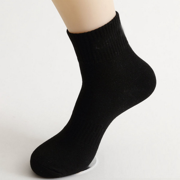 Hot Men Athletic Socks Basketball Socks Male Summer Running Cool Soild Mesh Socks