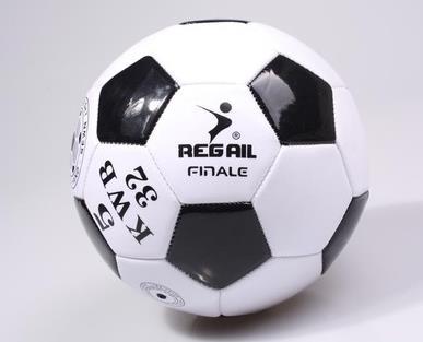 REGAIL Soccer Ball 5 inch PU Machine Stitched Football Practice Sports Outdoor Leisure Game 11 People Team Trainning