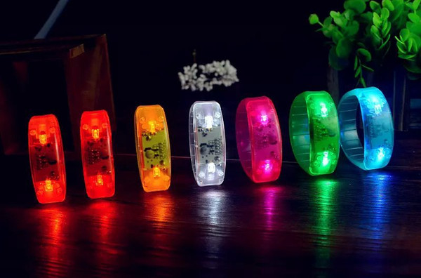 Plastic light bracelet LED bracelet concert cheering props holiday supplies music induction voice control bracelet