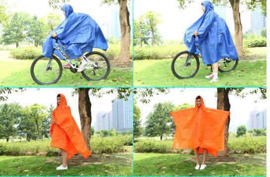 PLUS SIZE HOT SELLING WHOLESALE Triad multifunctional backpack raincoat poncho climbing raincoats To do dampproof mat of cloth