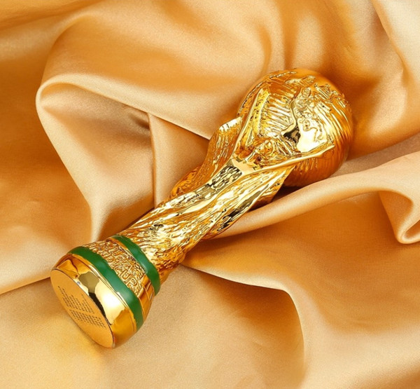 2018 Russian World Cup Trophy mini Model Golden Resin craftwork 13cm solid Football trophy fan souvenir decoration