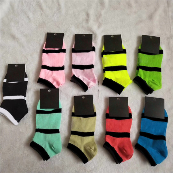 Fashion Adult Socks Unisex Short Sock Cheerleader Sports Socks Teenagers Ankle Socks Multicolors With Paper Board