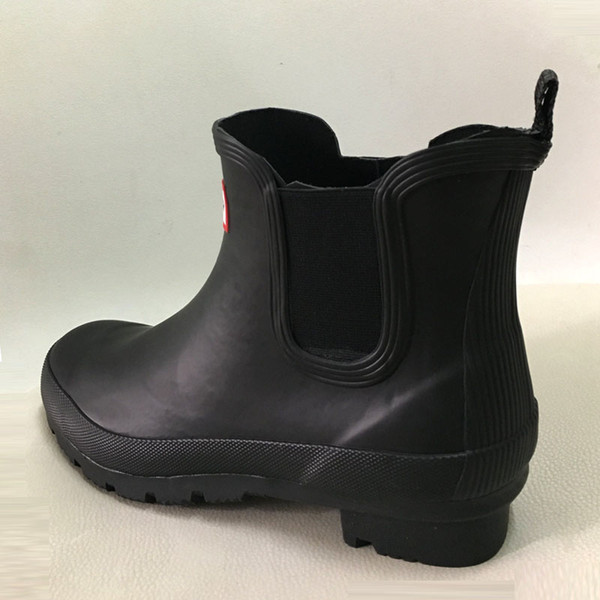 Women Men Short Rain Boots Rubber Matte Short Rainboots Waterproof Welly Rain Boots Fit Winter Boot Socks Fit Rainboots Socks