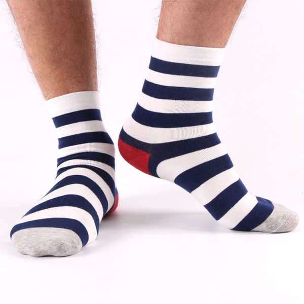 Casual Mens Socks 5color Chromatic Stripe With The Final Design Clothing Fashion Designer Style Cotton Basketball outdoor sports socks