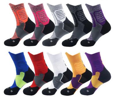 wholesales 2019 New Basketball Socks Mens Towels knee-high Socks Mens Professional Running Training Elite Socks stockings