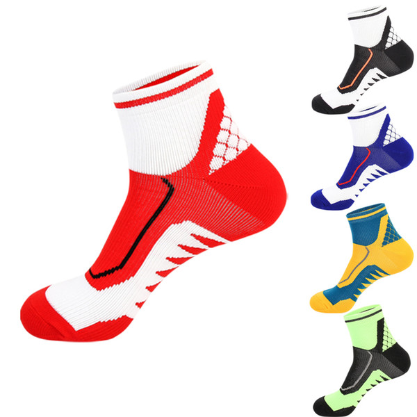 New Men's Basketball Socks Mid Tube Socks Walking Running Cycling Hiking Outdoor Sports Socks Autumn And Winter