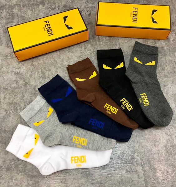 Retail box 6 Pairs Famous luxury DEVIL F Letter long Cotton Couple Sport Wear Socks Stockings Women men Popular Logo Design Casual Socks 018