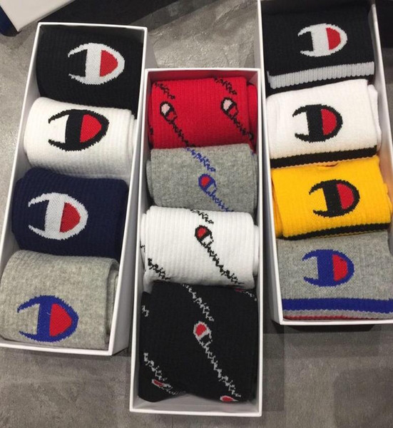 With Box Champions high quality EU and US street tide brand medium tube cotton socks skateboards hip-hop lovers socks sports socks 011