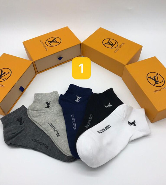 Gift With retail box Famous Brand Luxury Unisex short Socks Brand Design Sports Socks Fashions Mans Womans Comfortable Casual Socks B12