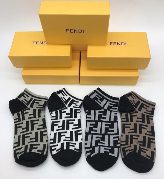 With box Famous luxury F Letter Cotton Couple Sport Wear short Socks Stockings men women Popular black white Design Casual Socks brand A13