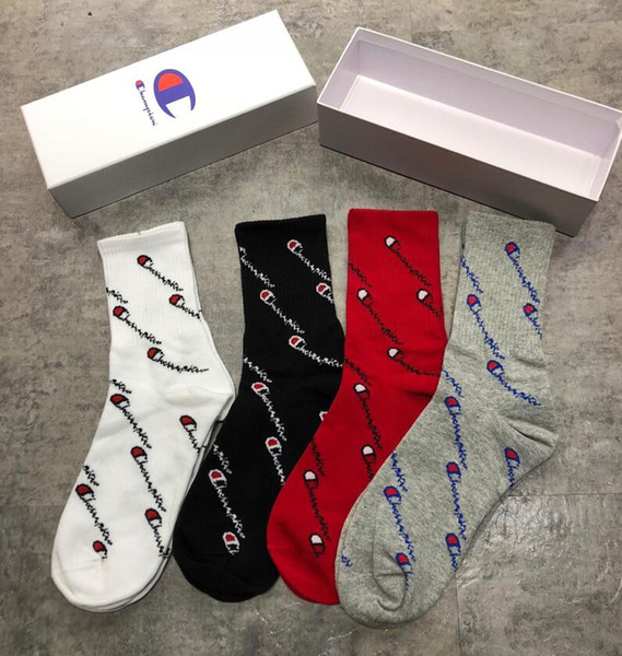 With Box Champions high quality EU and US street tide brand medium tube cotton socks skateboards hip-hop lovers socks sports socks