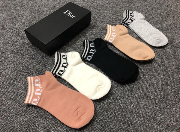 With Box Famous Letter Socks New Cotton Sock Slippers Summer Autumn Fitted Brand Design Invisible pure color Boat Socks For Women 033