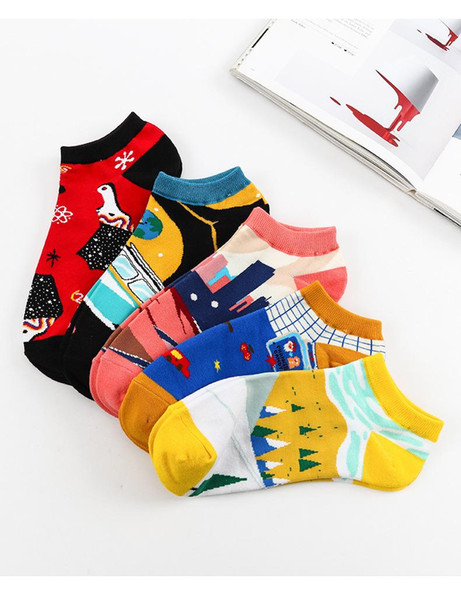 High quality couples spring and summer cotton socks invisible socks men and women fashion sports street personality tide cartoon socks