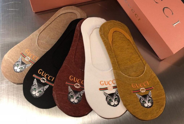 With Box Socks G letter Cotton Sock Slippers Summer Autumn Fitted Brand white black Cat Design Invisible Boat Socks For Women 02