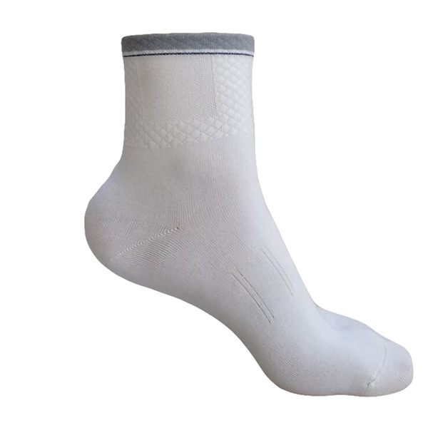 Hot Brand Socks Fashion Sports Casual Mens Stockings White Cotton Breathable Reactive Dyeing Designer Socks Free Size