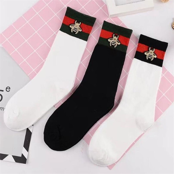 3 Colors Fashion Socks Red Black Striped Stockings Bees Embroidery Tide Brand Socks Knee High Sports Socks 2pcs/pair